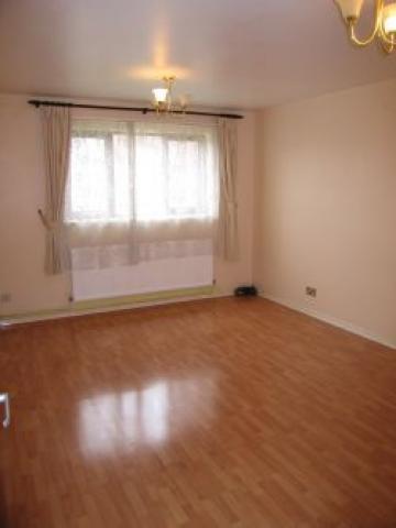 			2 Bedroom, 1 bath, 1 reception Flat			 Elgar Avenue, STONEBRIDGE NW10
